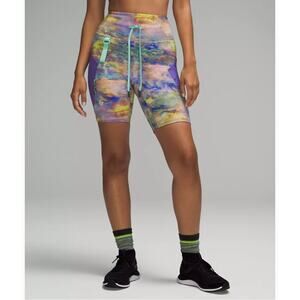 Lululemon Womens Altered Nature Multi Cargo Super High Rise Hiking Short 8" SZ 6